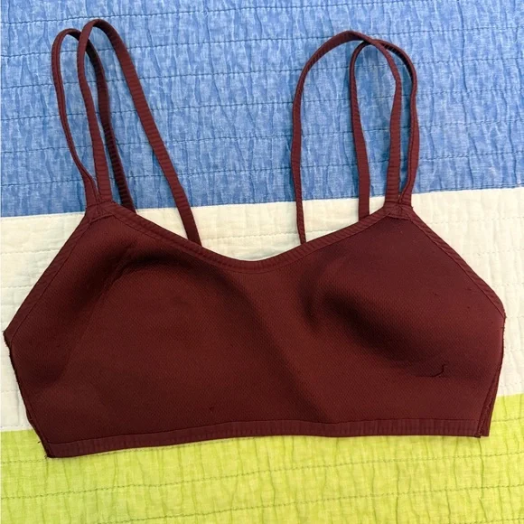 Lululemon - Like a Cloud Ribbed Bra *Light Support, B/C Cup Red Merlot - Picture 5 of 7
